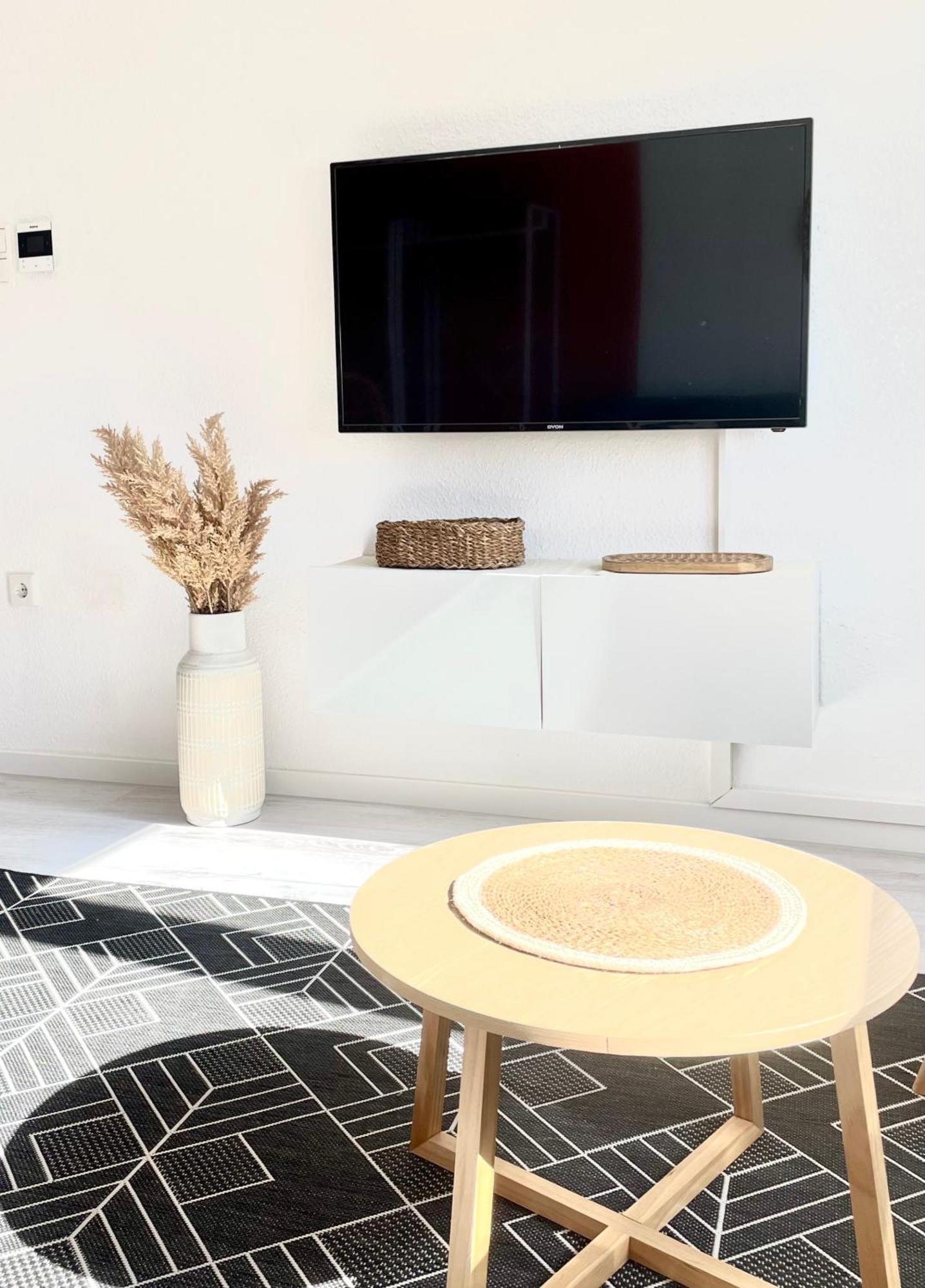 Wlan,Smart Tv,4 Betten, Zentral Emden Eksteriør billede